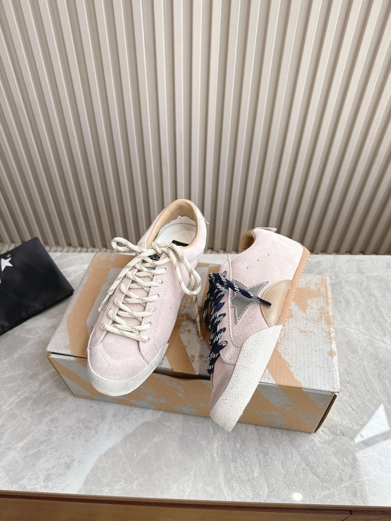 AllSeason Othxr Sneakers 207905