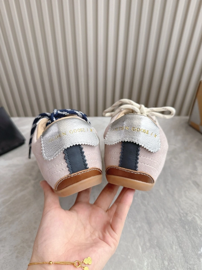 AllSeason Othxr Sneakers 207905