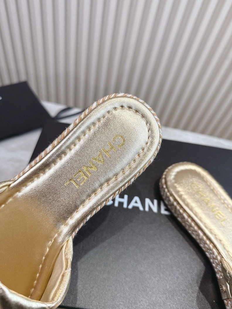 Chxnxl Slippers WellDesigned 116963