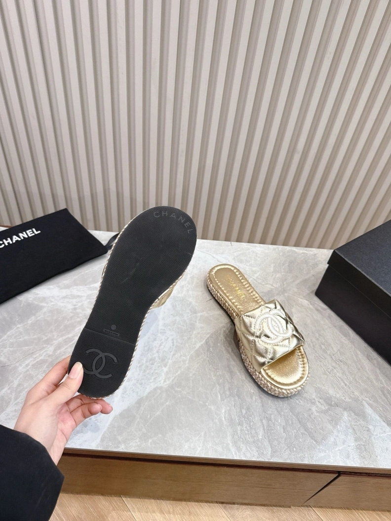 Chxnxl Slippers WellDesigned 116963