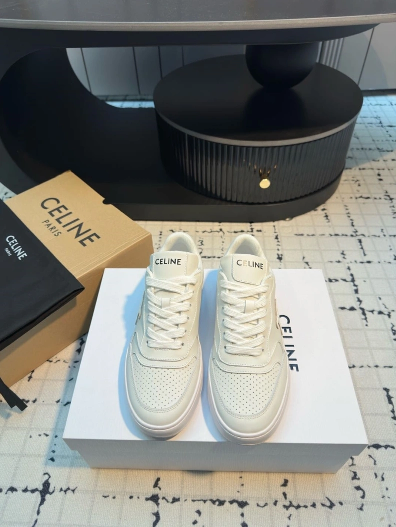 Sophisticated Cxlxne Casual Shoes 115848