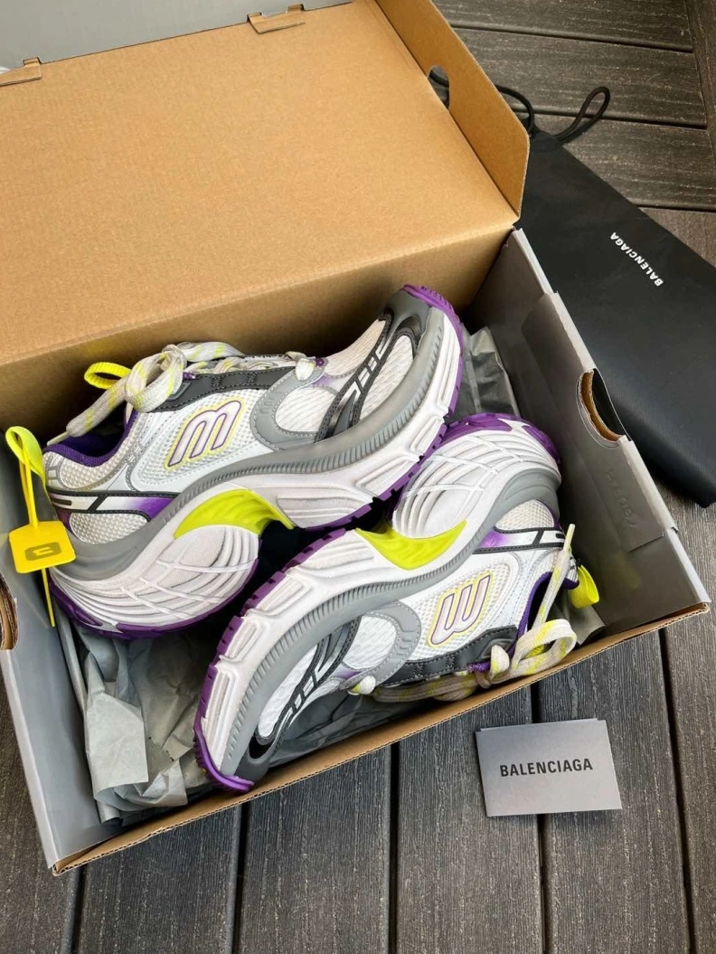 GoAnywhere Bxlxnciaga Casual Shoe 109187