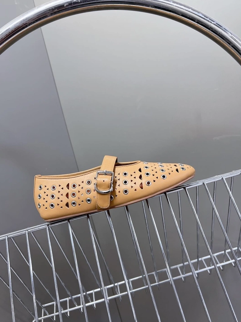 Functional Othxr flat shoes 209751