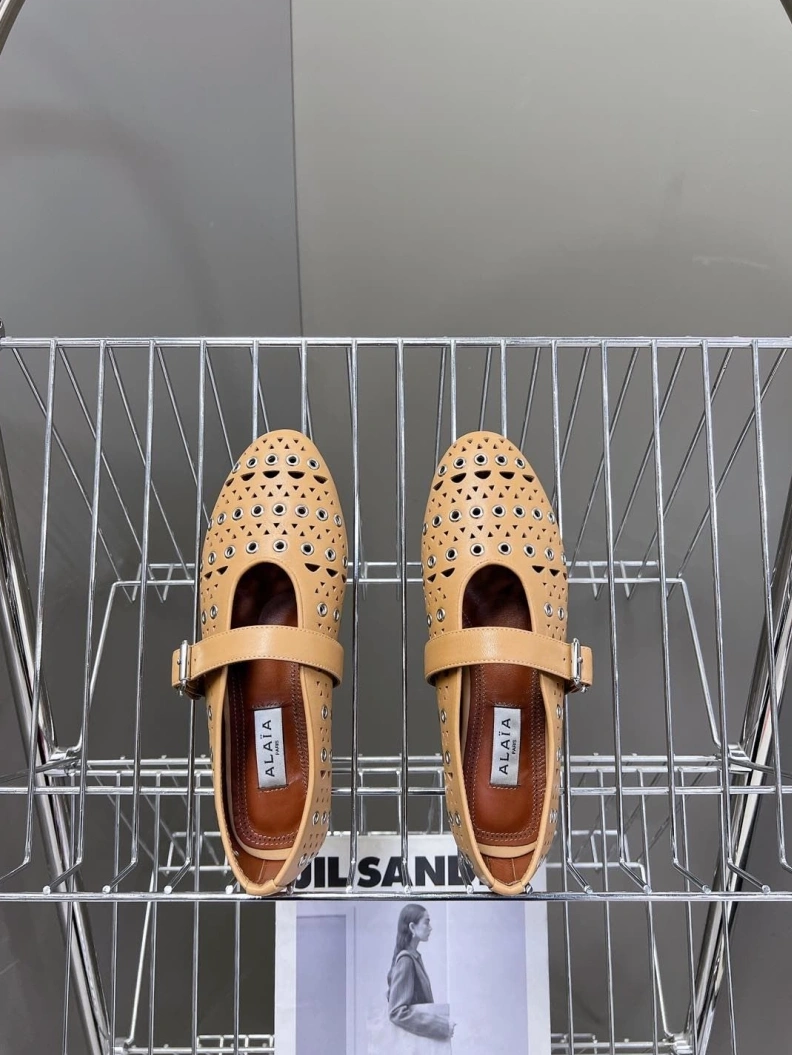 Functional Othxr flat shoes 209751