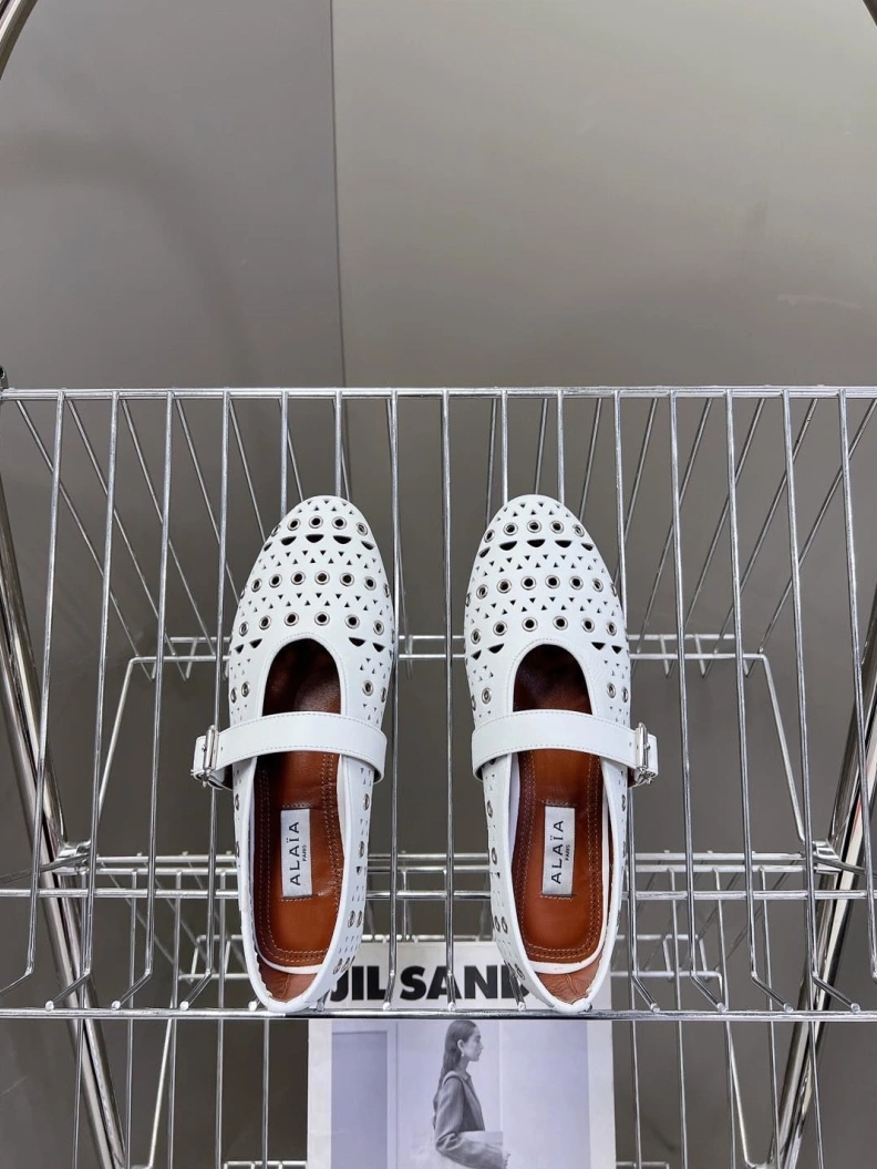 DailyWear Othxr flat shoes 209743
