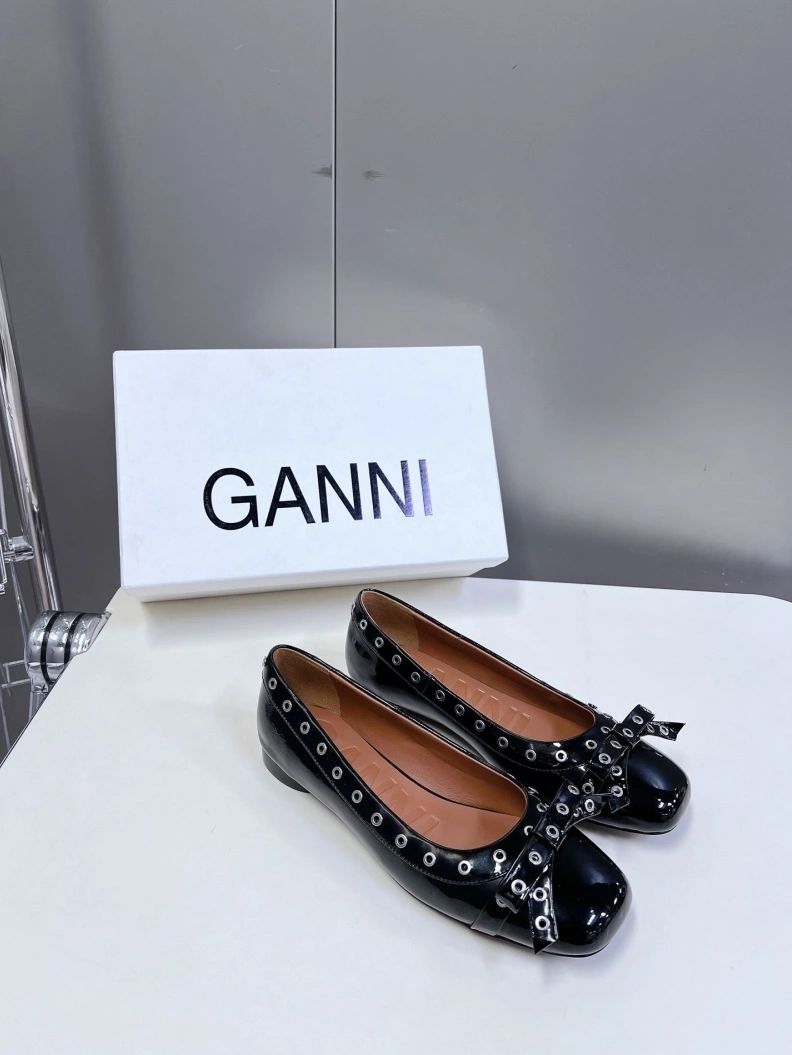 Trendy Othxr flat shoes 209745