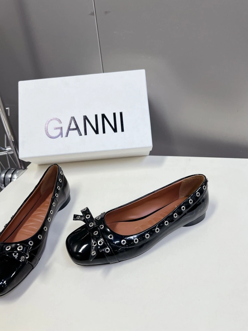 Trendy Othxr flat shoes 209745