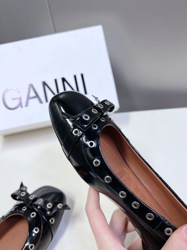 Trendy Othxr flat shoes 209745