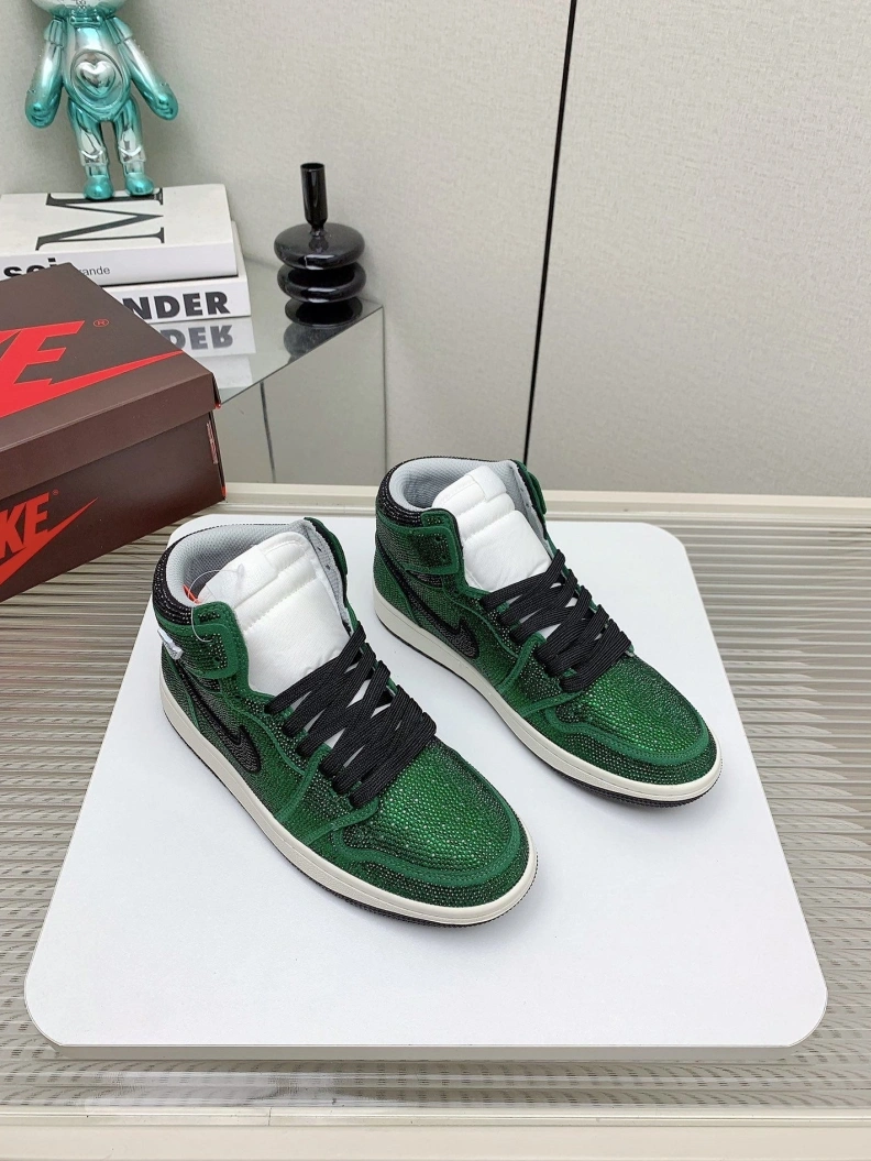 Efficient Nxkx Sneakers 198590