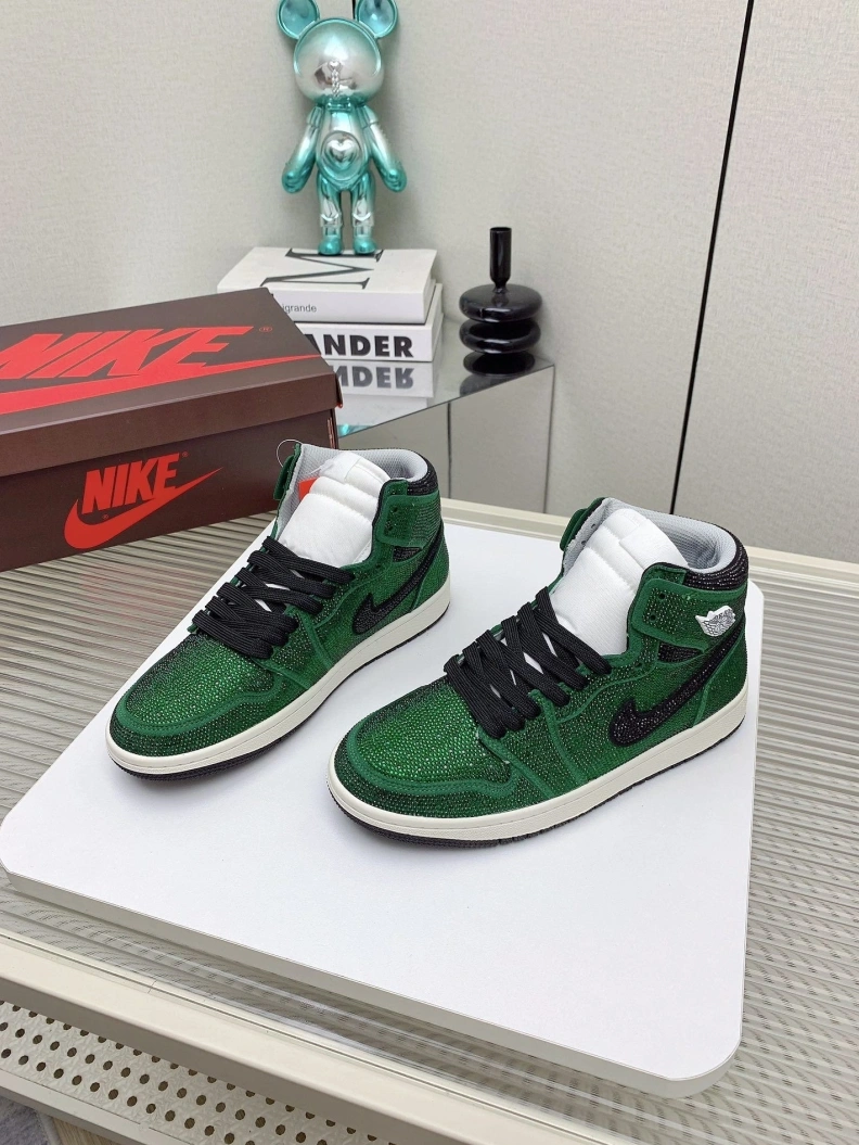 Efficient Nxkx Sneakers 198590