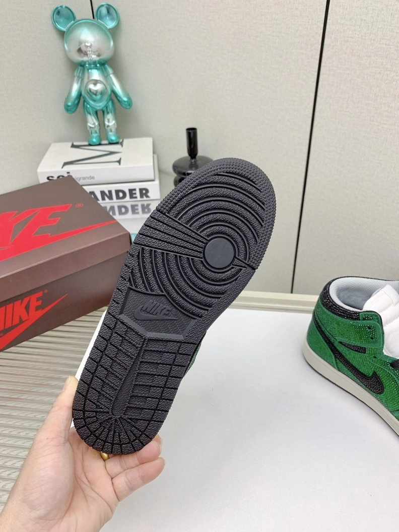Efficient Nxkx Sneakers 198590