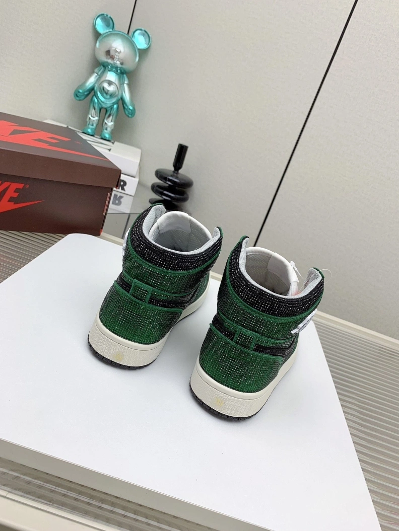 Efficient Nxkx Sneakers 198590