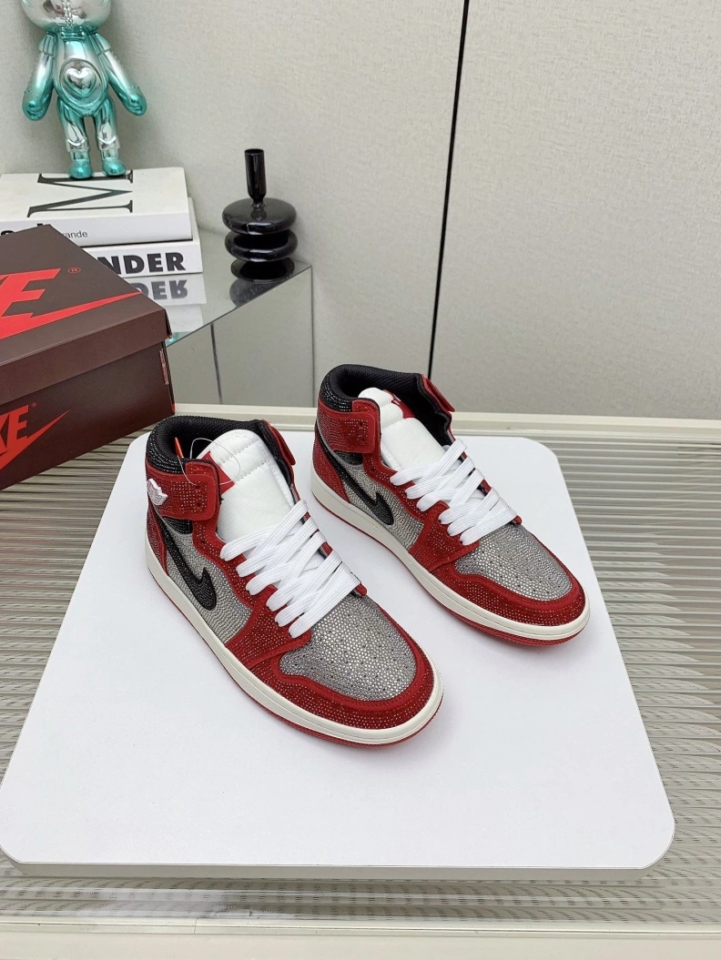 Resilient Nxkx Sneakers 198585