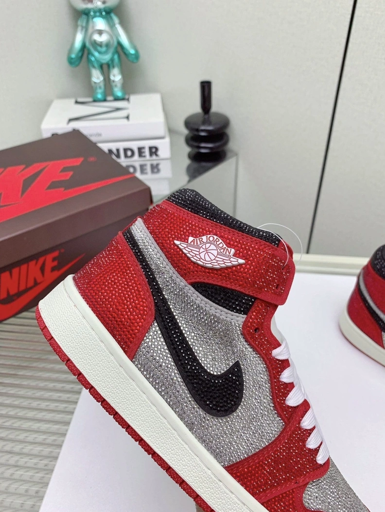 Resilient Nxkx Sneakers 198585