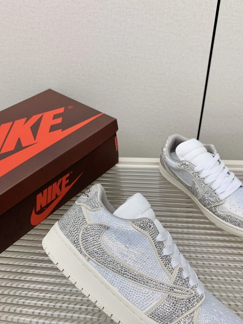 Flexible Nxkx Sneakers 198575