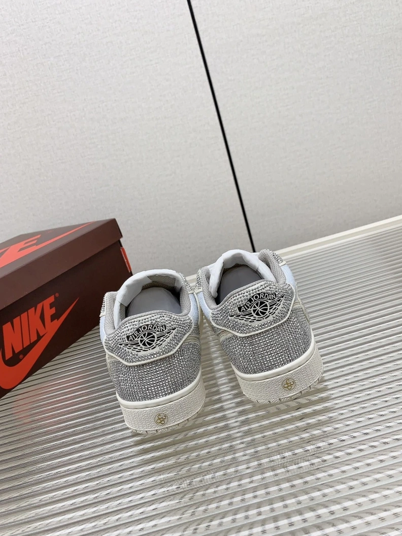 Flexible Nxkx Sneakers 198575
