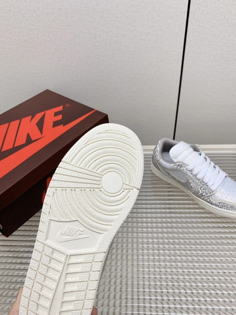 Flexible Nxkx Sneakers 198575