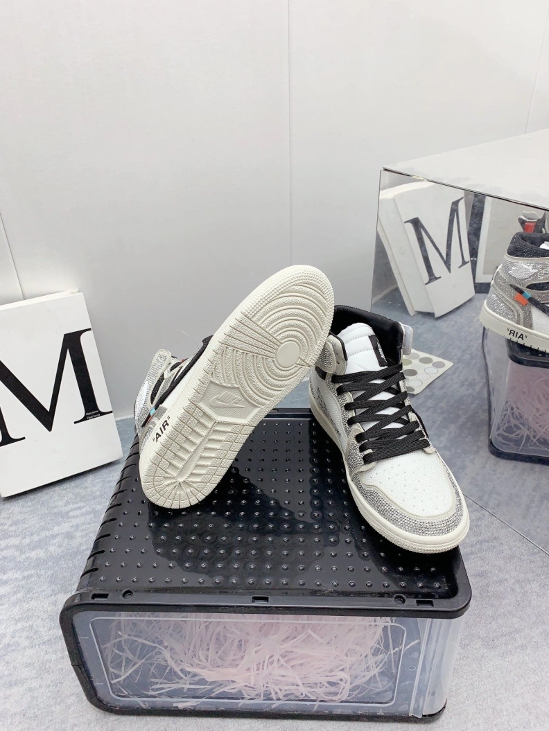 Lightweight Nxkx Sneakers 198572