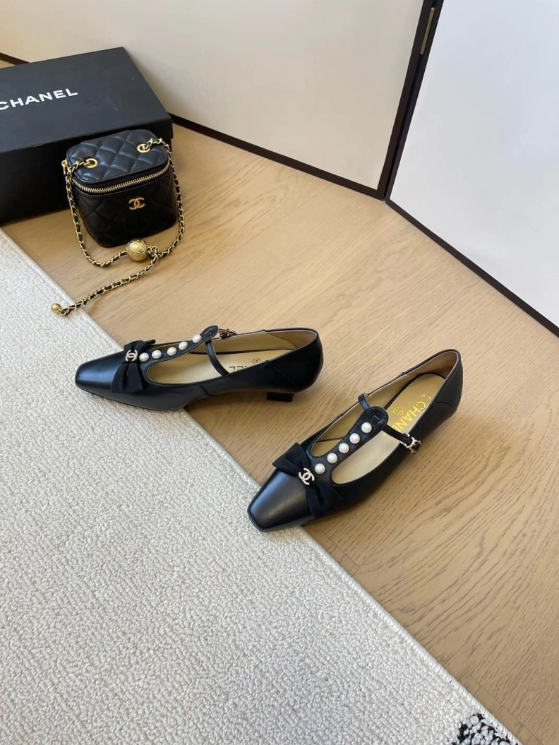 Stylish Chxnxl Flat Shoes 117936