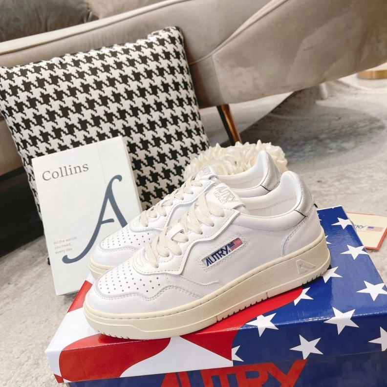 Resilient Othxr Sneakers 209467