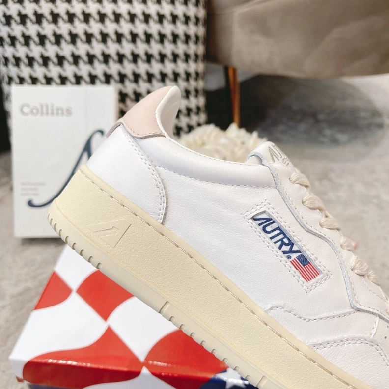 WellDesigned Othxr Sneakers 209476