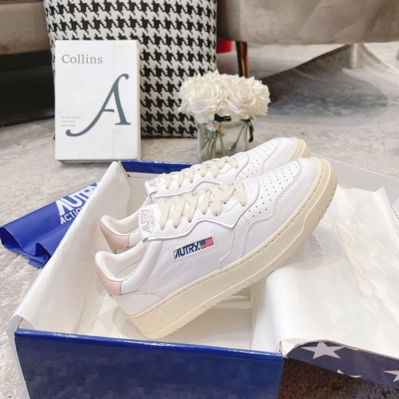 WellDesigned Othxr Sneakers 209476