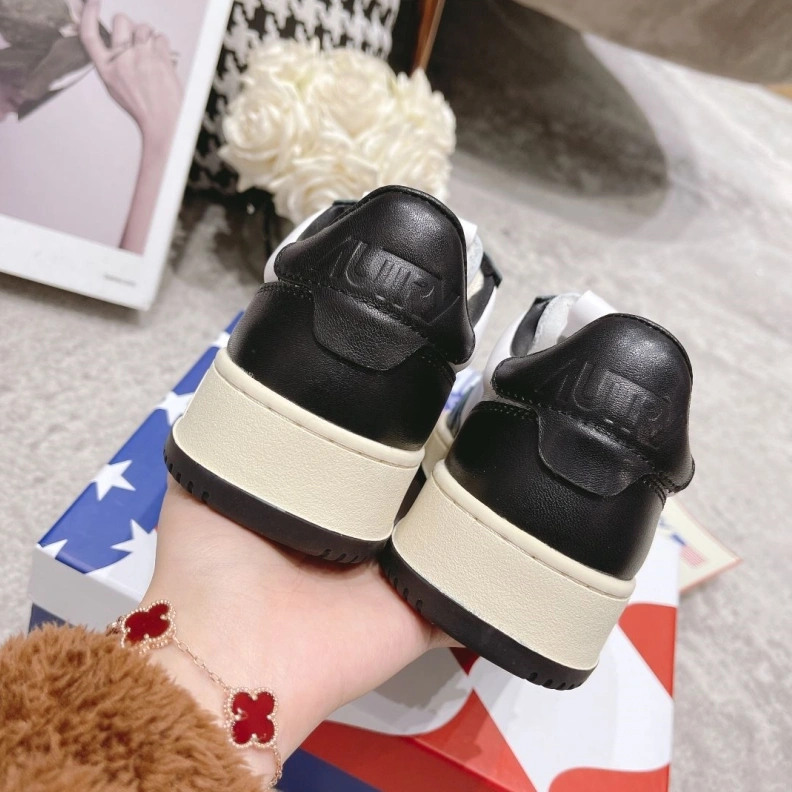 Reliable Othxr Sneakers 209478