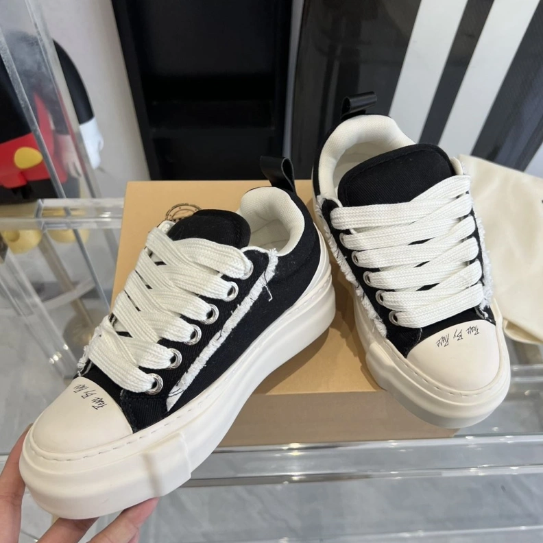 Bxlxnciaga Casual Shoe GoAnywhere 109173