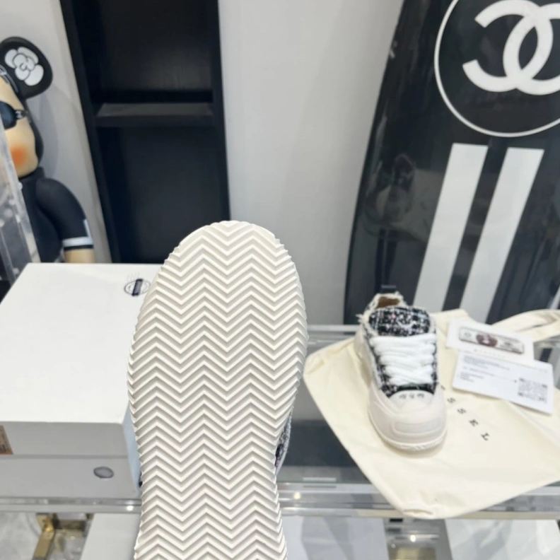 Reliable Othxr Sneakers 209446