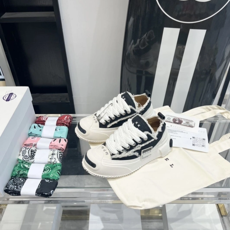 Practical Othxr Sneakers 209442