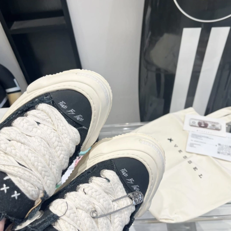 Othxr Sneakers Bright 209440