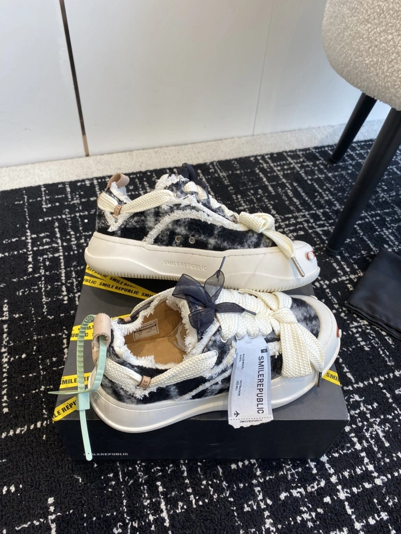 Modern Othxr Sneakers 209432