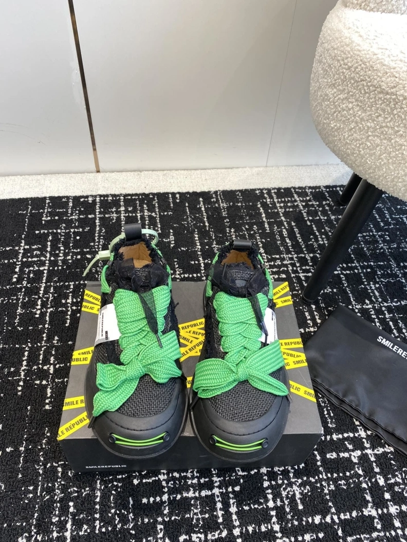 Trendy Othxr Sneakers 209391