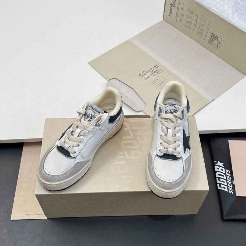 Soft Othxr Sneakers 209387