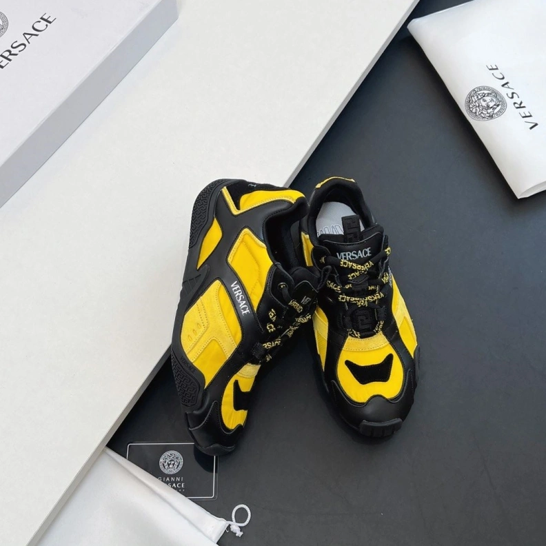 Gxvxnchy Sneakers DailyWear 151766