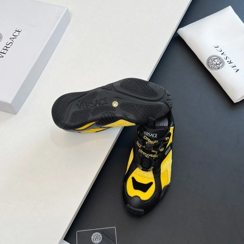 Gxvxnchy Sneakers DailyWear 151766