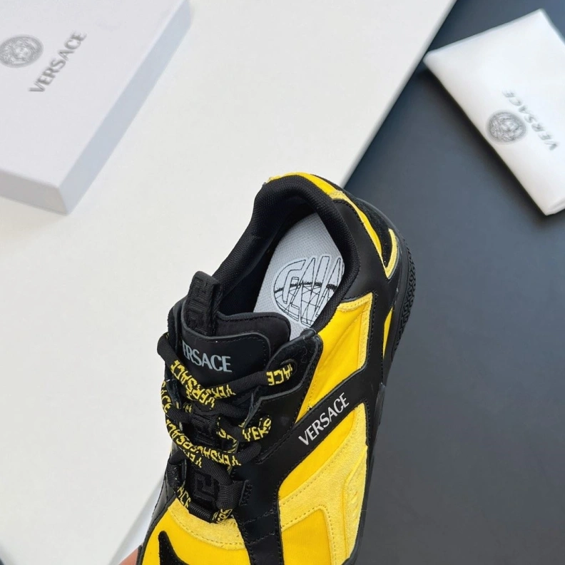 Gxvxnchy Sneakers DailyWear 151766