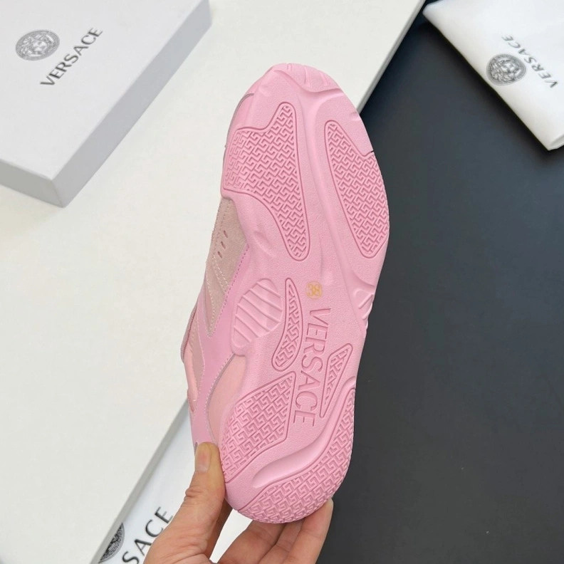 Fashionable Gxvxnchy Sneakers 151765