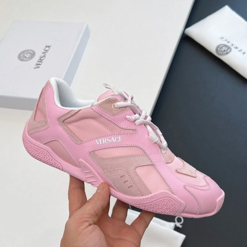 Fashionable Gxvxnchy Sneakers 151765