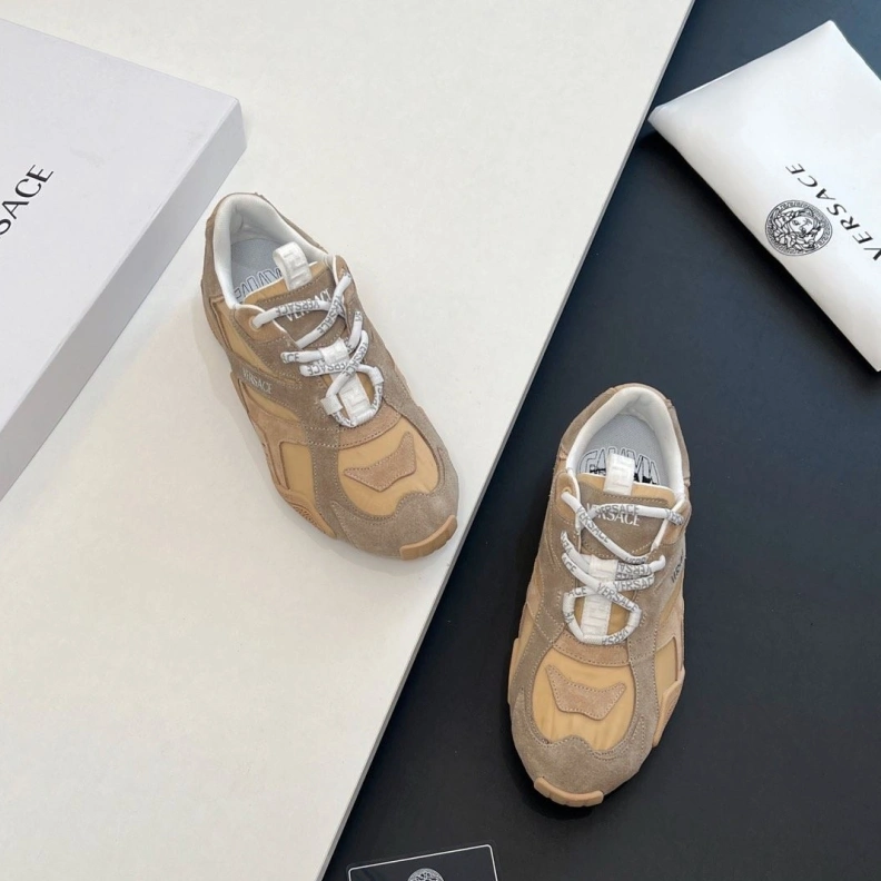 Gxvxnchy Sneakers Modern 151758