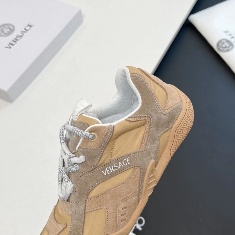 Gxvxnchy Sneakers Modern 151758