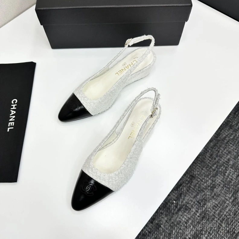 Soft Chxnxl Sandals 117868
