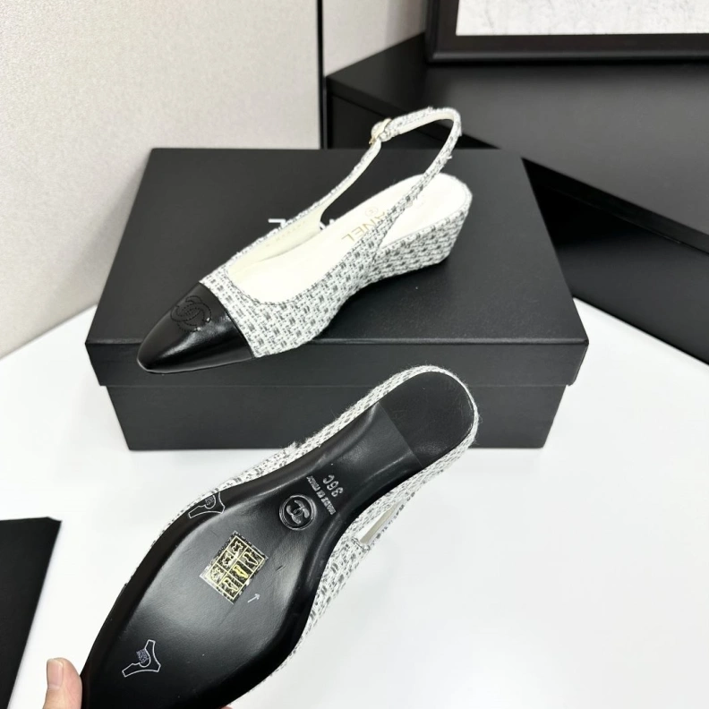 Sophisticated Chxnxl Sandals 117869