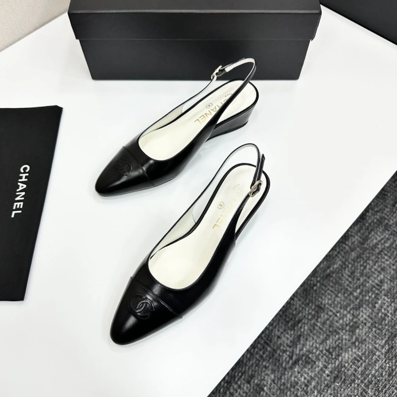 Trendy Chxnxl Sandals 117871