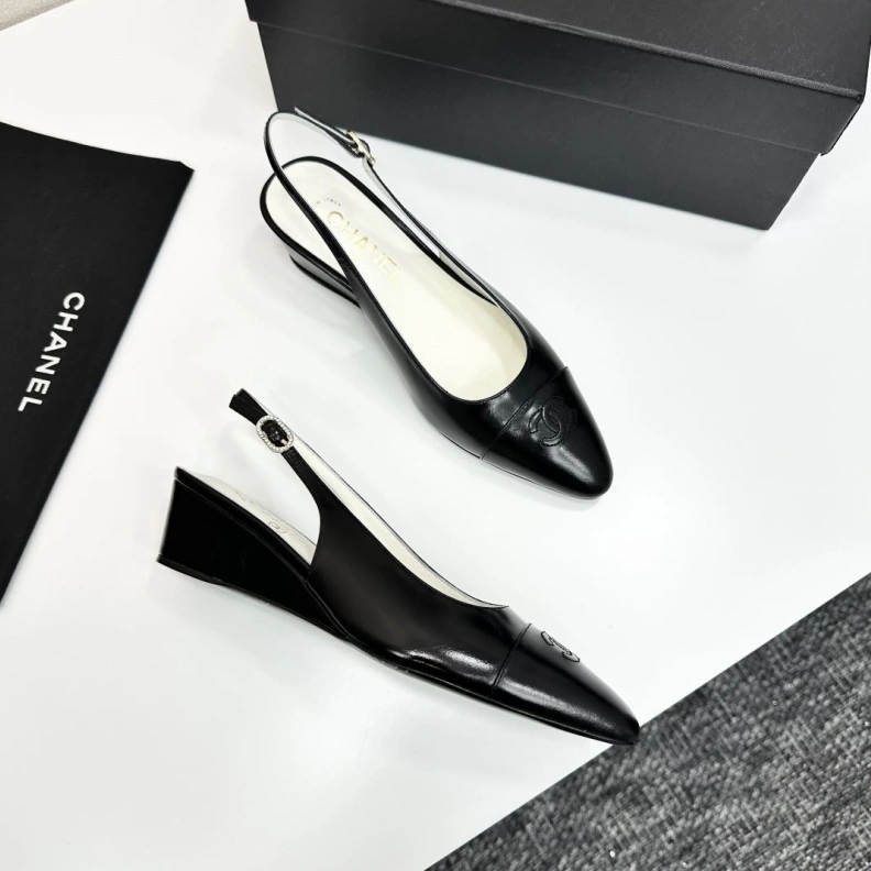 Trendy Chxnxl Sandals 117871