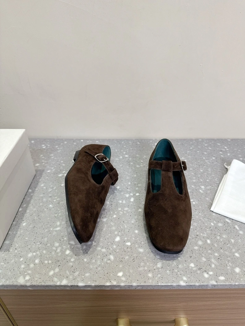 Comfortable Othxr Sneakers 209370