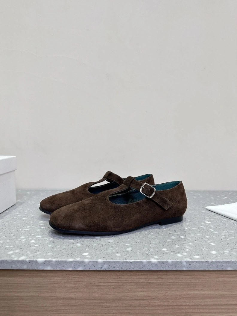 Comfortable Othxr Sneakers 209370