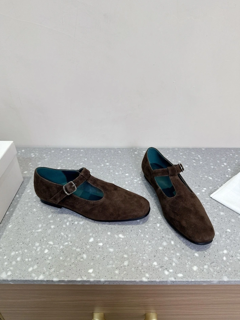 Comfortable Othxr Sneakers 209370