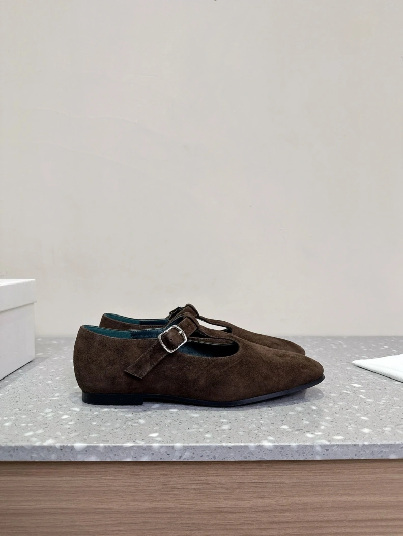 Comfortable Othxr Sneakers 209370