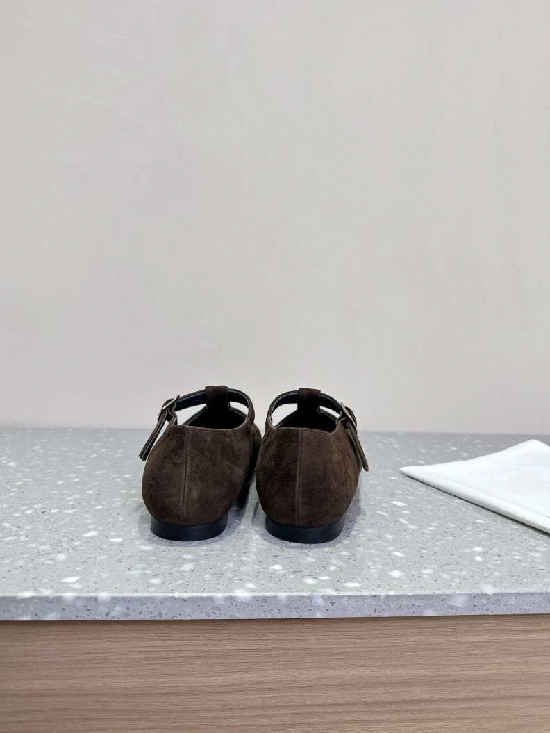 Comfortable Othxr Sneakers 209370